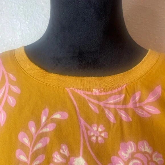 Dr 2 Yellow Floral Top with Ruffle Sleeves- Size XXL - Picture 3 of 11